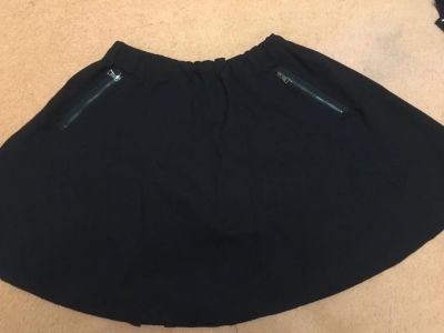 Лот: 10963292. Фото: 1. Юбка Zara 50 р. Юбки