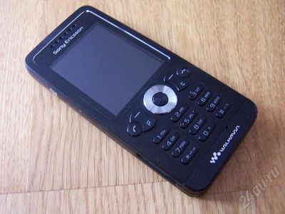 Лот: 645874. Фото: 1. Sony Ericsson W302. Кнопочные мобильные телефоны