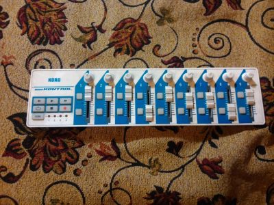 Лот: 4355921. Фото: 1. KORG Nanokontrol. Микшеры, предусилители, микрофонные эффекты