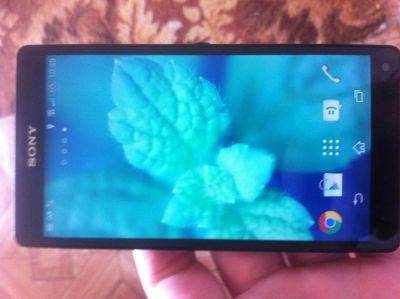 Лот: 4555009. Фото: 1. xperia zl c6503 4G(LTE) полный... Смартфоны