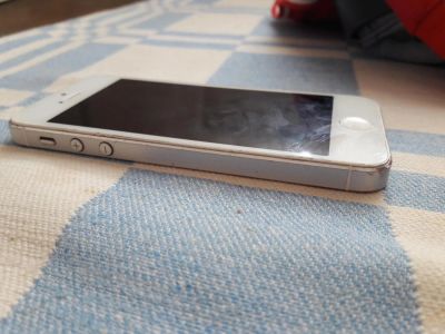 Лот: 7873672. Фото: 1. IPhone 5. Смартфоны