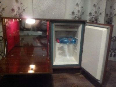 Лот: 18063887. Фото: 1. Мини бар из СССР. Холодильники, морозильные камеры