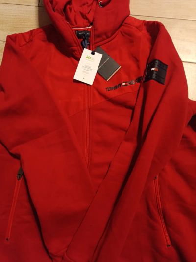 Лот: 25200409. Фото: 1. Толстовка мужская tommy Hilfiger. Свитеры, толстовки, худи