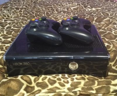 Лот: 11939825. Фото: 1. Xbox 360 slim Freeboot 120Гб с... Игровые приставки, консоли