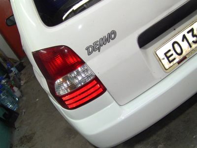Лот: 3179770. Фото: 1. стоп L----Mazda Demio. Оптика и освещение