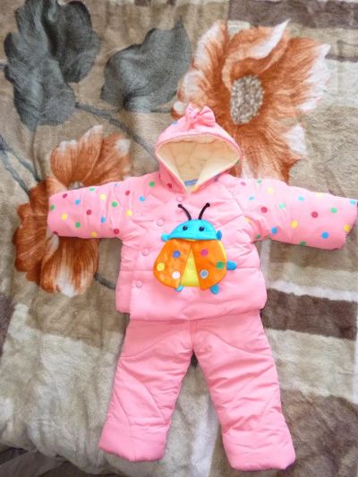 Лот: 3872729. Фото: 1. Комплект на весну/осень для девочки... Верхняя одежда