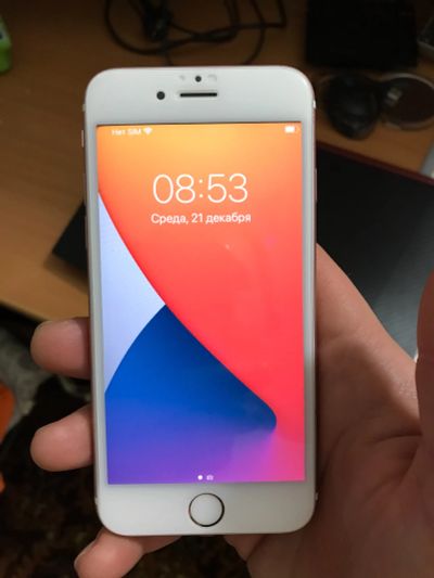 Лот: 19674595. Фото: 1. Смартфон телефон iPhone 6S 16... Смартфоны