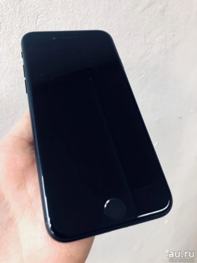 Лот: 13620146. Фото: 1. iPhone 7 32GB black. Смартфоны