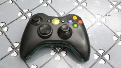 Лот: 16501496. Фото: 1. Джойстик беспроводной xbox 360. Аксессуары для игровых приставок, консолей, геймпады