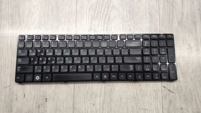 Лот: 13519237. Фото: 1. Клавиатура Samsung R780. Клавиатуры для ноутбуков
