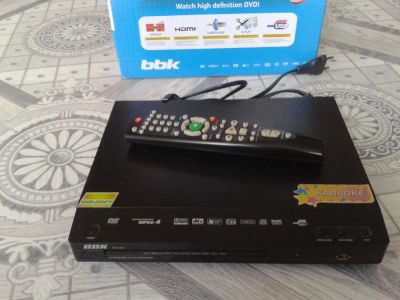 Лот: 9269121. Фото: 1. DVD-плеер видеоплеер BBK DV214SI. DVD, Blu-Ray плееры