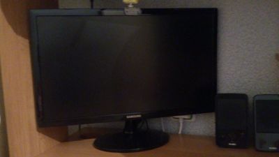 Лот: 7180091. Фото: 1. монитор Samsung 21,5" LED S22D300NY. ЖК-мониторы