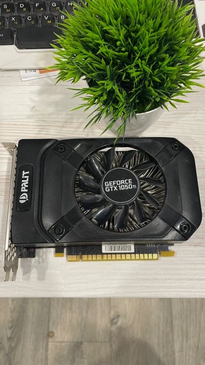 Лот: 21539384. Фото: 1. Видеокарта GTX 1050 ti 4 GB. Видеокарты