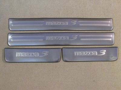 Лот: 6679211. Фото: 1. Накладки на пороги Mazda 3 2009-2013. Детали тюнинга