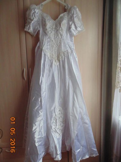 Лот: 7456496. Фото: 1. Платье свадебное. Свадебные платья