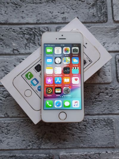 Лот: 12782106. Фото: 1. 4" Смартфон Apple iPhone 5s 32... Смартфоны