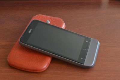 Лот: 3966263. Фото: 1. HTC ONE V c чехлом и картой памяти... Смартфоны