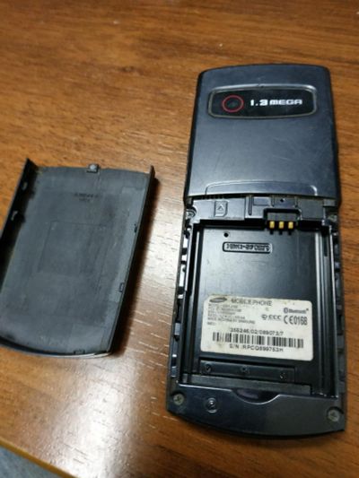 Лот: 12199815. Фото: 1. Samsung J150 без акб разборка. Кнопочные мобильные телефоны