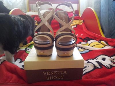 Лот: 2978921. Фото: 1. Босоножки Venetta Shoes 35р. Новые... Босоножки