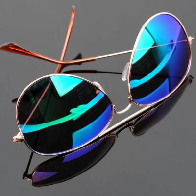 Лот: 3949152. Фото: 1. Солнцезащитные очки rayban (ray-ban... Очки солнцезащитные