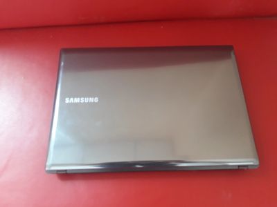 Лот: 19237860. Фото: 1. Ноутбук Samsung NP-R425. Ноутбуки