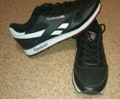 Лот: 6945827. Фото: 1. Кроссовки Reebok. Кеды, кроссовки, слипоны