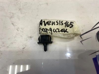 Лот: 21710888. Фото: 1. концевик бардачка Toyota Avensis... Двигатель и элементы двигателя