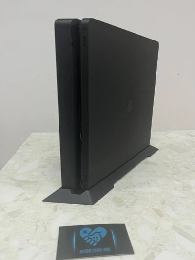 Лот: 18271132. Фото: 1. Sony Playstation 4 подставка для... Аксессуары для игровых приставок, консолей, геймпады
