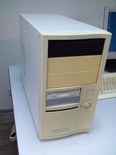 Лот: 4899013. Фото: 1. Pentium 4 3.0 ГГц Prescott / 1... Компьютеры в сборе