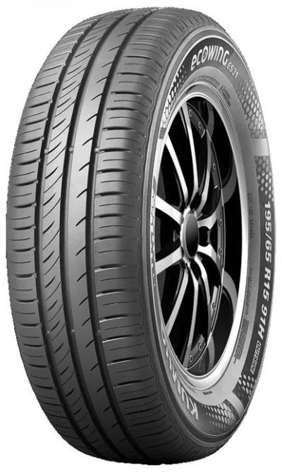 Лот: 20662760. Фото: 1. 195/65 R15 Kumho Ecowing ES31... Шины