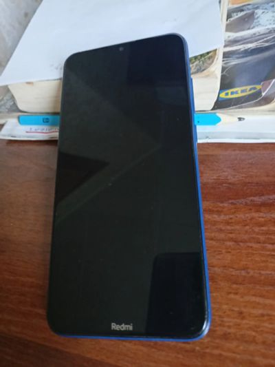 Лот: 19244610. Фото: 1. Продам б/у смартфон Redmi 8. Чехлы, бамперы