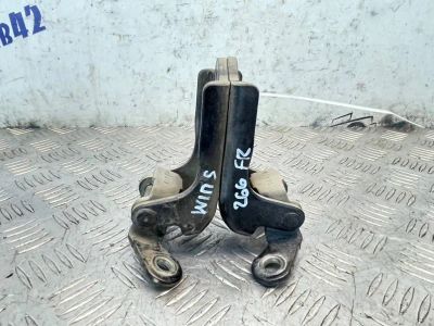 Лот: 25327498. Фото: 1. кронштейн двери Daewoo Winstorm... Кузов