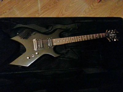 Лот: 6516676. Фото: 1. Адская электрогитара B.C. Rich... Гитары