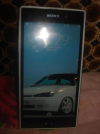 Лот: 4313731. Фото: 1. Sony Experia Z1 16gb. Смартфоны