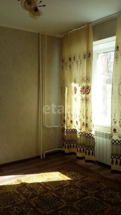 Лот: 20833442. Фото: 1. Продам 4-комн. кв. 65.9 кв.м... Квартиры, студии