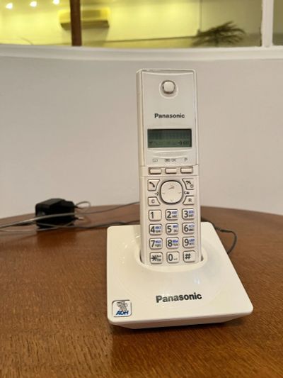 Лот: 20945476. Фото: 1. Телефон стационарный Panasonic... DECT и радиотелефоны