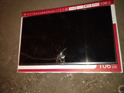 Лот: 12089897. Фото: 1. Телевизор LG 42lb652v неисправен... Телевизоры