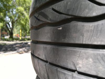 Лот: 4141773. Фото: 1. Резина с усиленной боковиной Bridgestone... Шины