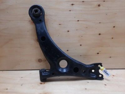 Лот: 18529296. Фото: 1. Рычаг подвески Toyota Caldina... Ходовая, подвеска, рулевое управление