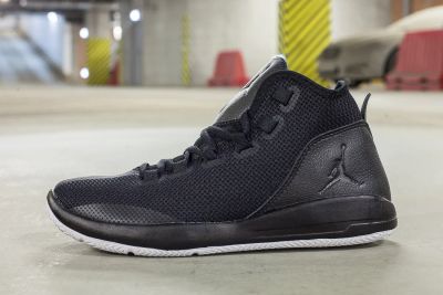 Лот: 9268222. Фото: 1. Кроссовки Nike Jordan Reveal... Кеды, кроссовки, слипоны