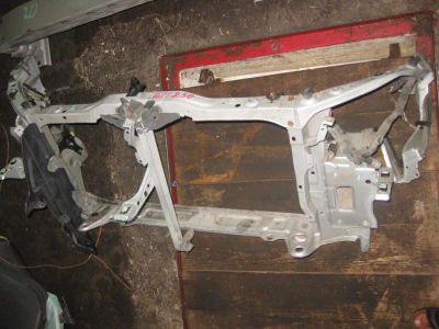 Лот: 20898410. Фото: 1. Рамка радиатора Toyota Avensis... Двигатель и элементы двигателя