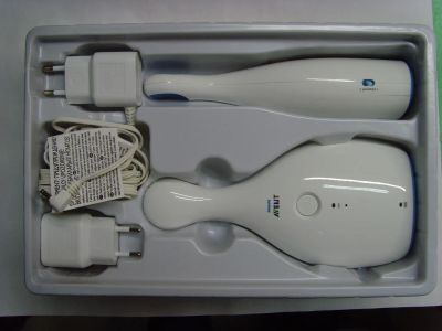 Лот: 3182228. Фото: 1. Радионяня Philips SCD484. Радио- и видеоняни
