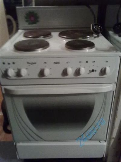 Лот: 715071. Фото: 1. кухонная плита Нововятка "Престиж... Плиты, духовые шкафы, варочные поверхности