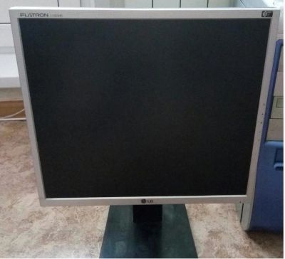 Лот: 11444051. Фото: 1. Монитор LG Flatron L1953HR 19". ЖК-мониторы