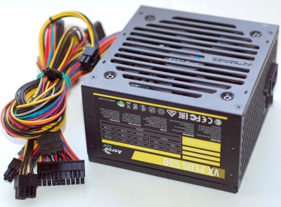 Лот: 17593661. Фото: 1. Aerocool VX PLUS 550W. Корпуса, блоки питания