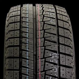 Лот: 11134014. Фото: 1. Автошина 215/45 R17 Bridgestone... Шины