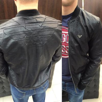 Лот: 7438250. Фото: 1. Куртка Armani спина орел. Верхняя одежда
