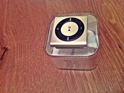 Лот: 2472936. Фото: 1. Продам IPOD SHUFFLE 2GB, в хорошем... Плееры