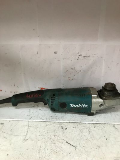 Лот: 18264811. Фото: 1. УШМ Большая Makita 9020 S. Электроинструмент