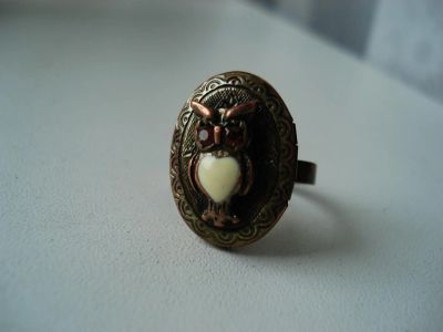 Лот: 3377717. Фото: 1. Винтажное колечко с совой. Кольца, перстни